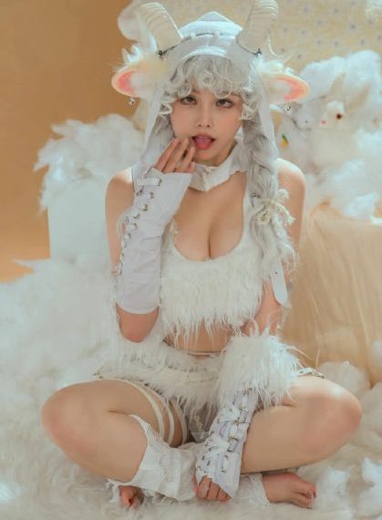 sm校花被灌满调教白丝死库水_1080P超清在线观看